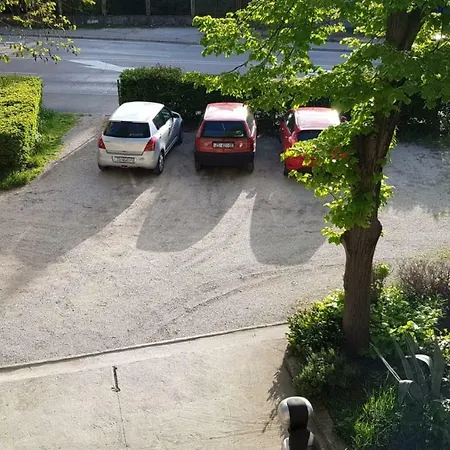 Apartman Nena *